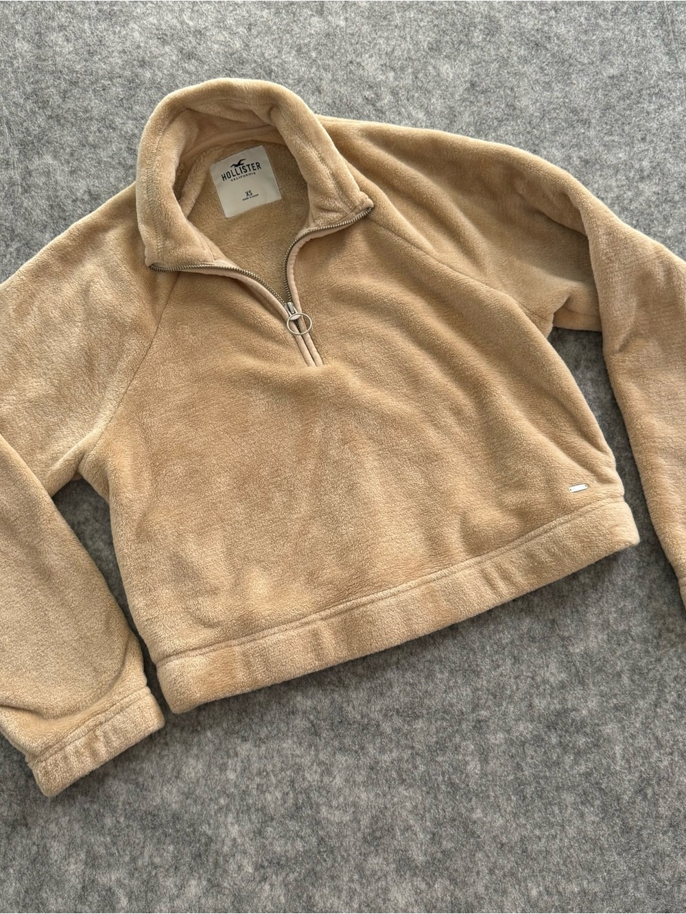 Hollister Beige/Tan Plush Sherpa Pullover